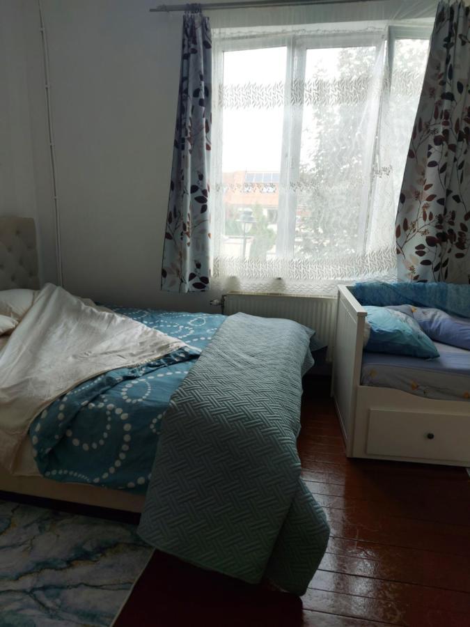 Belle Chambre Dans Un Quartier Calme 브뤼셀 외부 사진