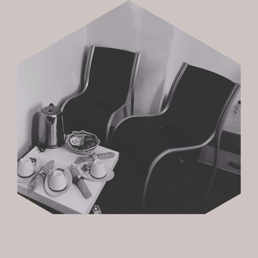 Belle Chambre Dans Un Quartier Calme 브뤼셀 외부 사진